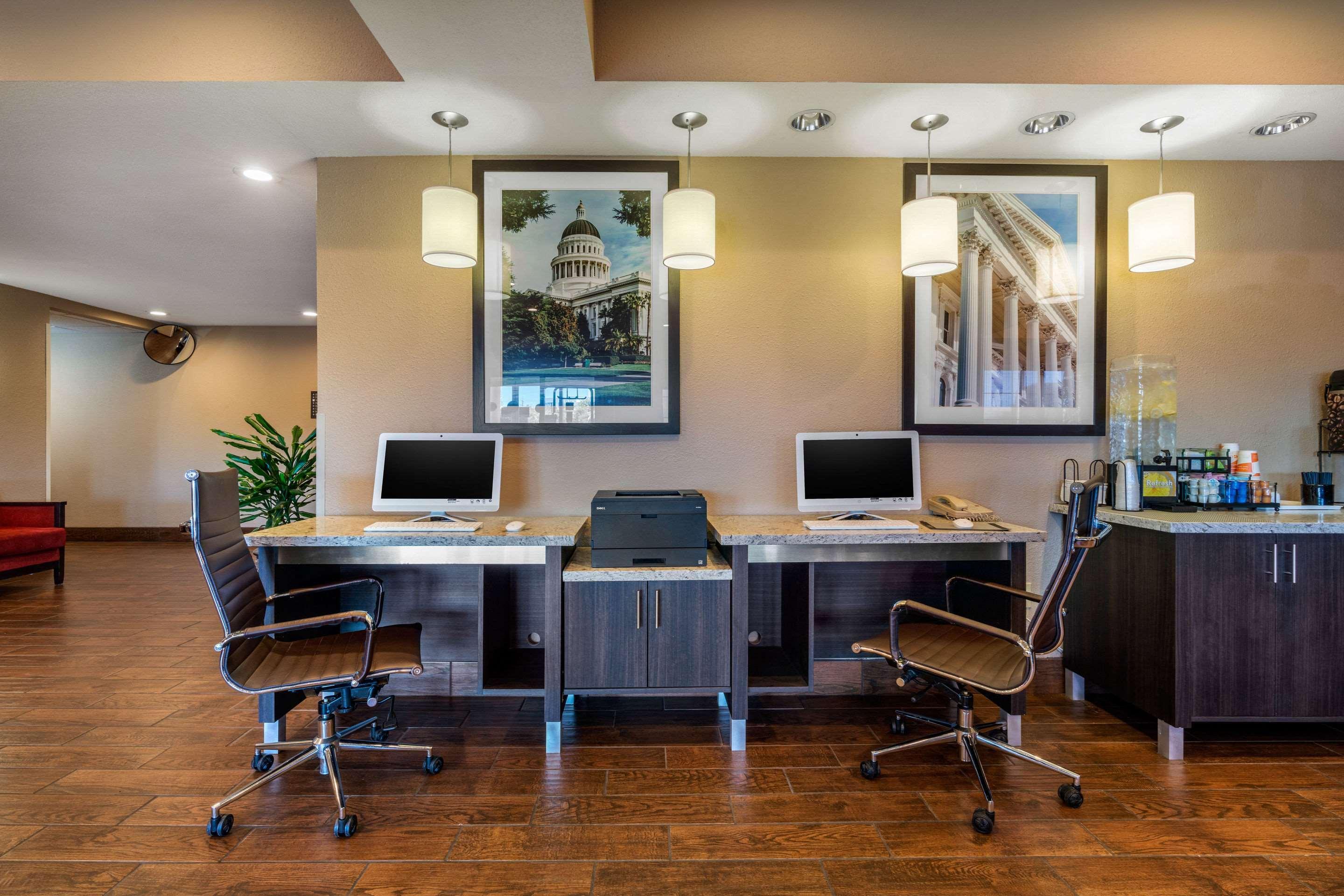 Comfort Inn & Suites Sacramento - University Area Luaran gambar