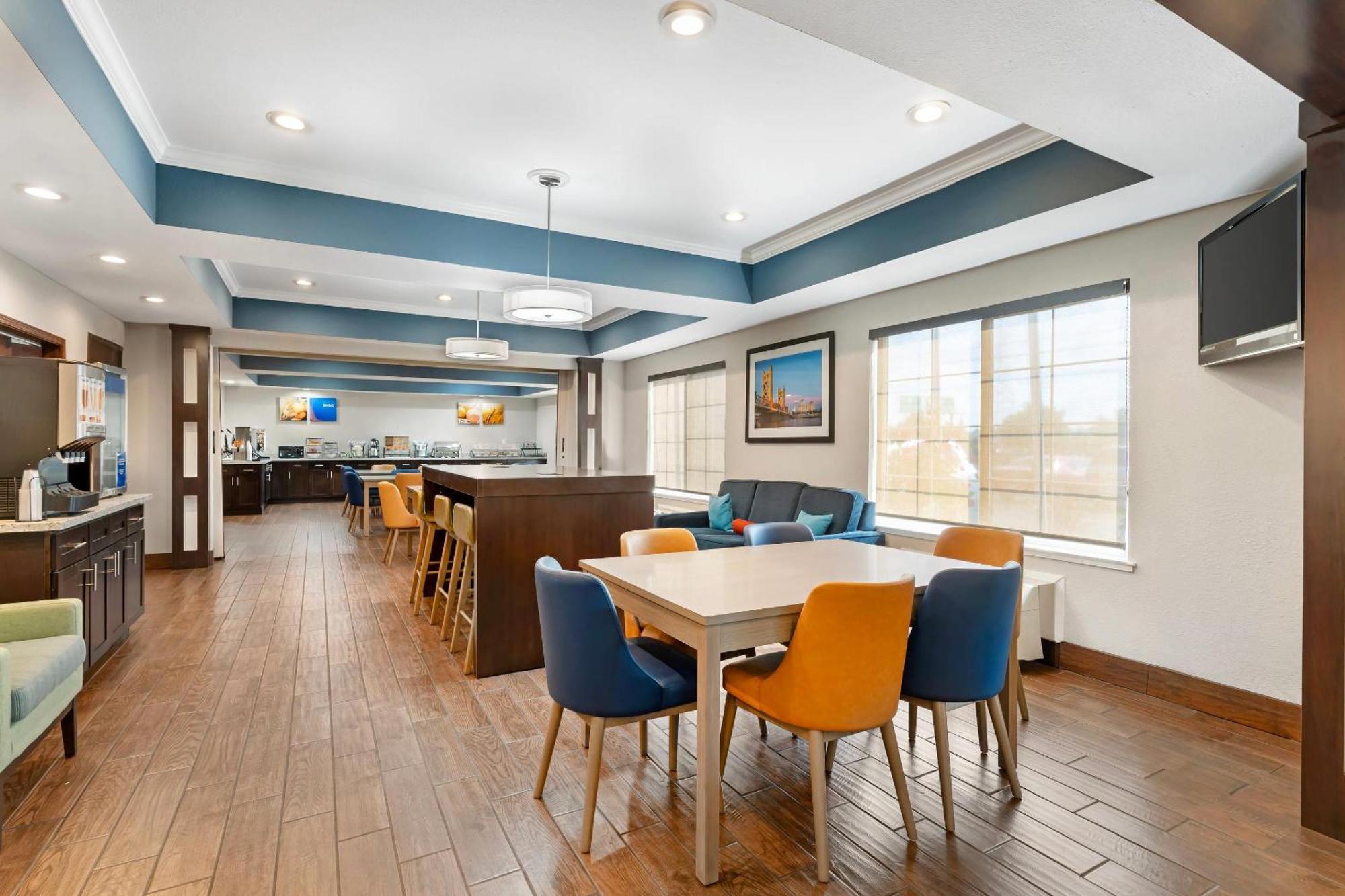 Comfort Inn & Suites Sacramento - University Area Luaran gambar