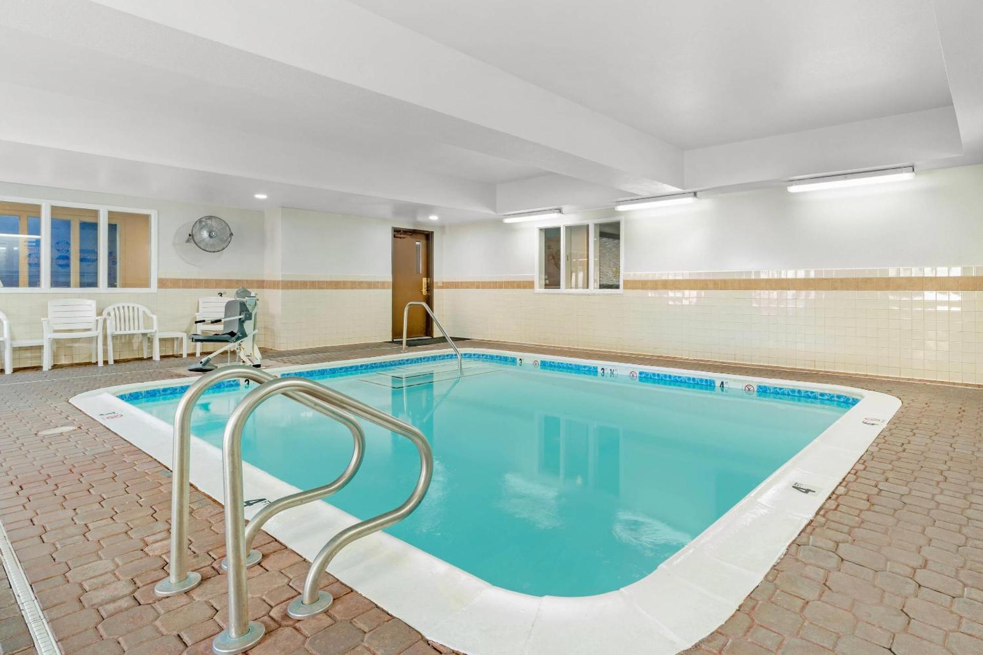 Comfort Inn & Suites Sacramento - University Area Luaran gambar
